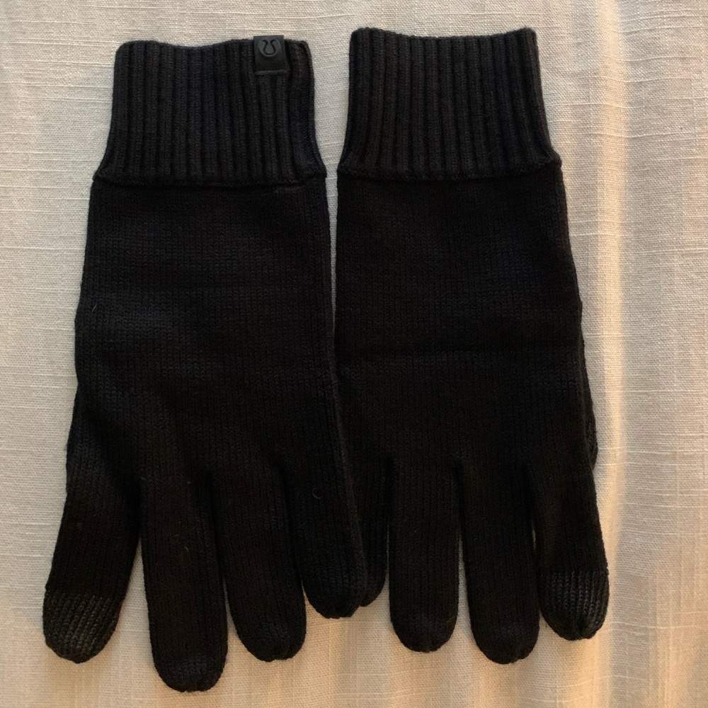 Lulu Lemon Gloves